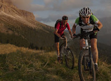 8 Habits Of Highly Fit People