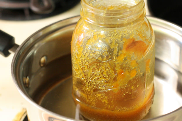 De-crystallize honey