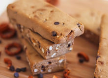 Make Your Own "Chubby Hubby" Protein Bars