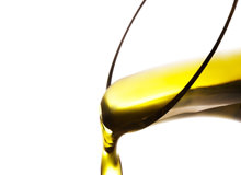 What's The Difference Between Regular Olive Oil and Extra Virgin Olive Oil