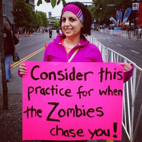 Funniest Running Signs #i: Consider this for when the zombies chase you.