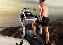 Which Is Better: Running Outdoors Or On A Treadmill?